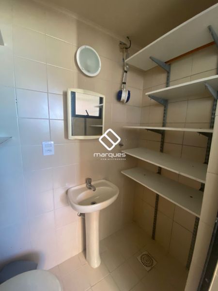 Apartamento com 2 quartos, 2 banheiros e 119m² à venda no bairro Centro, Pelotas