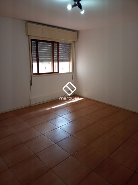 Apartamento com 2 quartos, 1 banheiro e 71m² à venda no bairro Centro, Pelotas