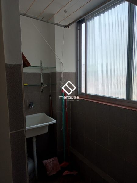 Apartamento com 2 quartos, 1 banheiro e 71m² à venda no bairro Centro, Pelotas