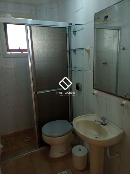 Apartamento com 2 quartos, 1 banheiro e 71m² à venda no bairro Centro, Pelotas