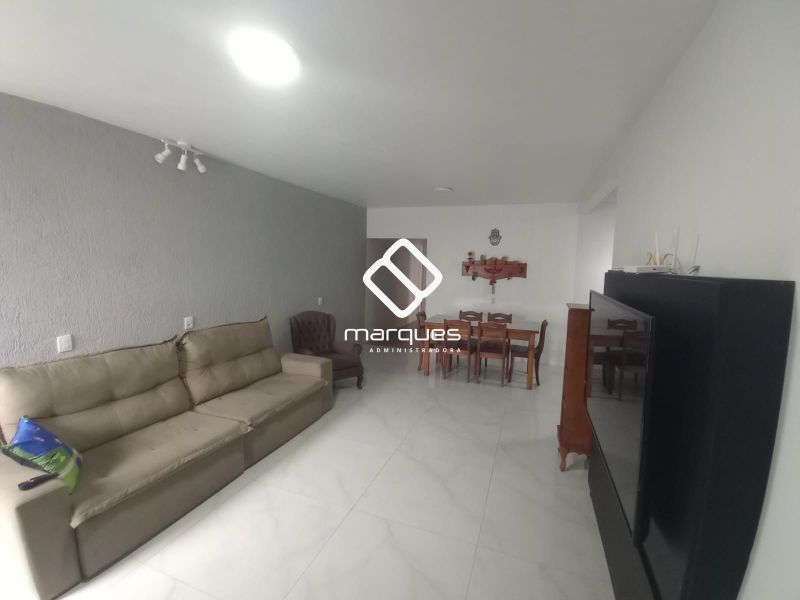 Casa com 2 quartos, 1 banheiro e 97m² à venda no bairro Areal, Pelotas