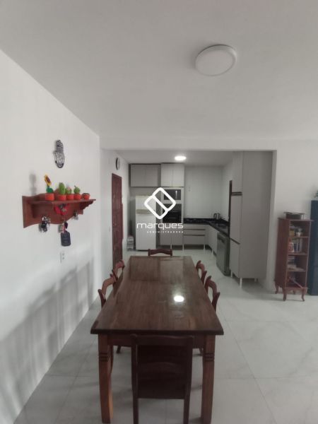 Casa com 2 quartos, 1 banheiro e 97m² à venda no bairro Areal, Pelotas