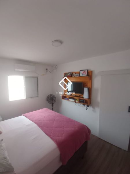 Casa com 2 quartos, 1 banheiro e 97m² à venda no bairro Areal, Pelotas