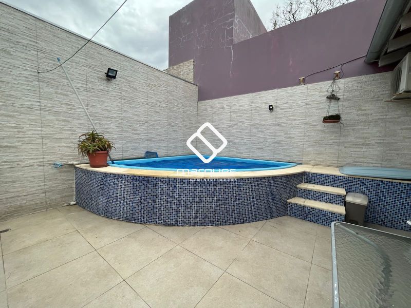 Cobertura com 3 quartos, 2 banheiros e 161m² à venda no bairro Centro, Pelotas