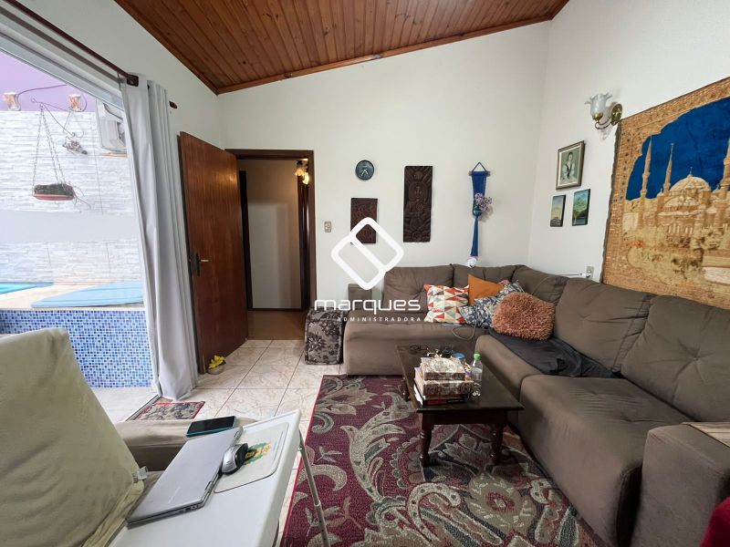 Cobertura com 3 quartos, 2 banheiros e 161m² à venda no bairro Centro, Pelotas