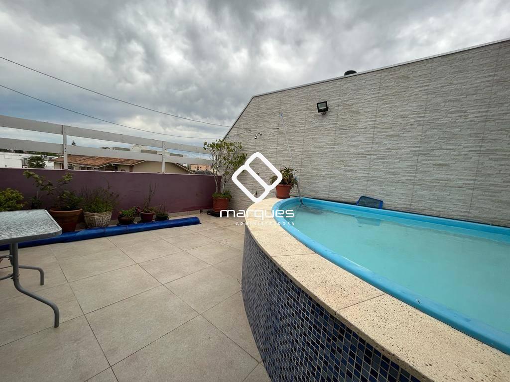 Cobertura com 3 quartos, 2 banheiros e 161m² à venda no bairro Centro, Pelotas