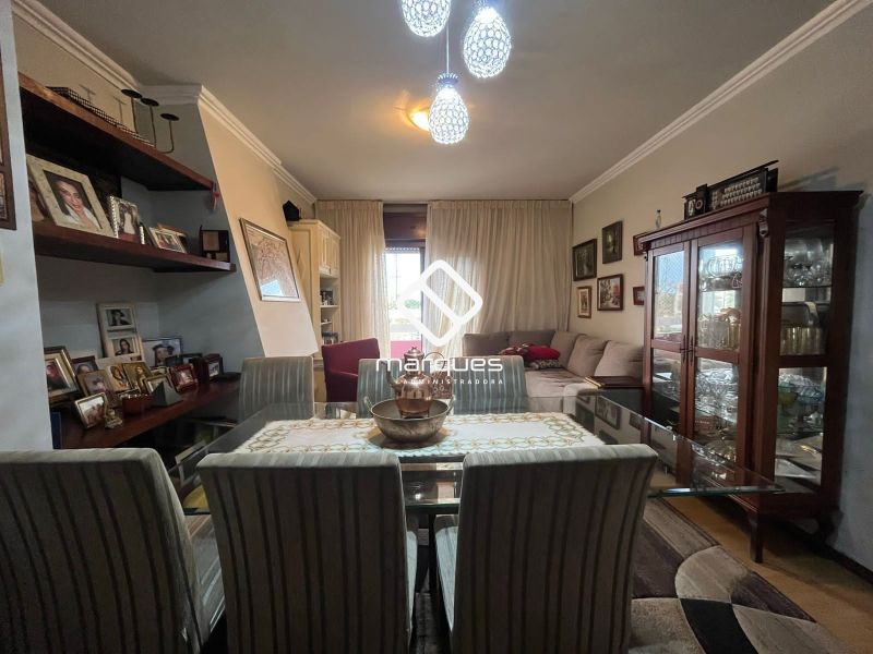 Cobertura com 3 quartos, 2 banheiros e 161m² à venda no bairro Centro, Pelotas