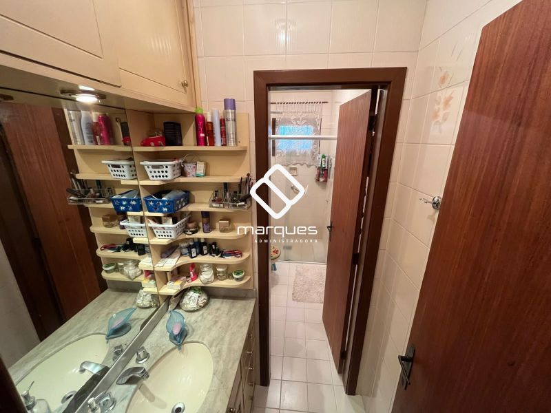 Cobertura com 3 quartos, 2 banheiros e 161m² à venda no bairro Centro, Pelotas