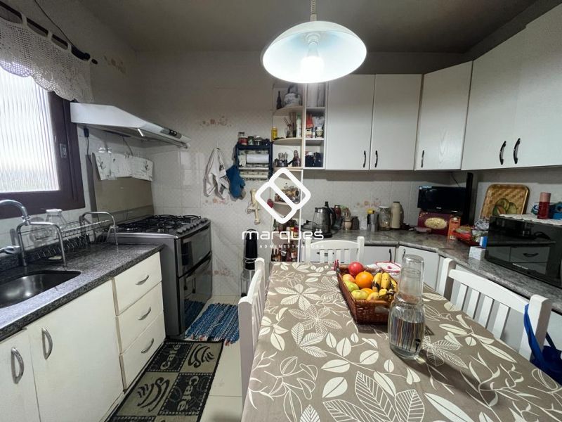 Cobertura com 3 quartos, 2 banheiros e 161m² à venda no bairro Centro, Pelotas