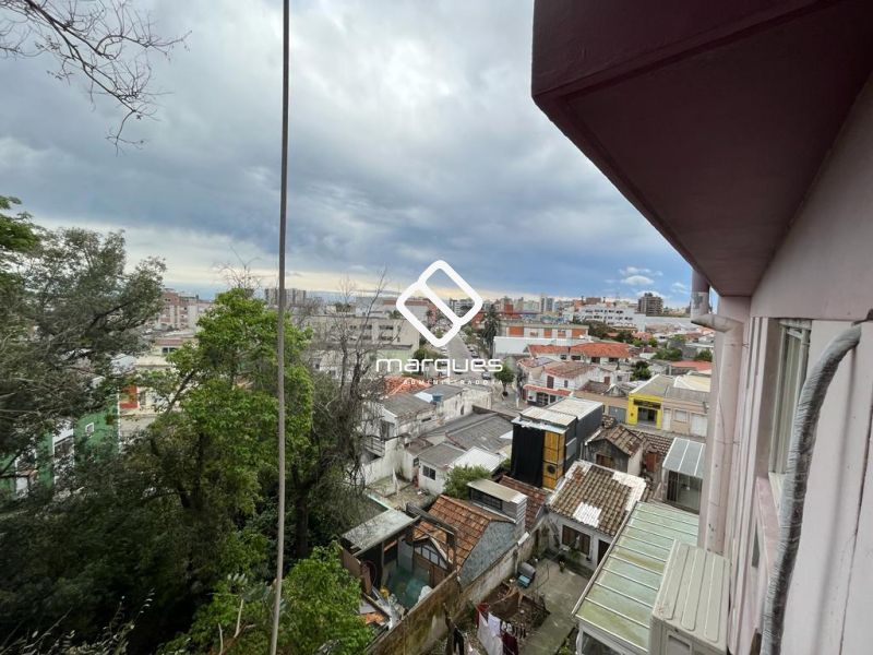 Cobertura com 3 quartos, 2 banheiros e 161m² à venda no bairro Centro, Pelotas