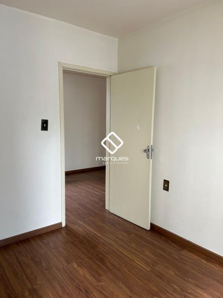 Apartamento com 1 quarto, 1 banheiro e 80m² à venda no bairro Centro, Pelotas