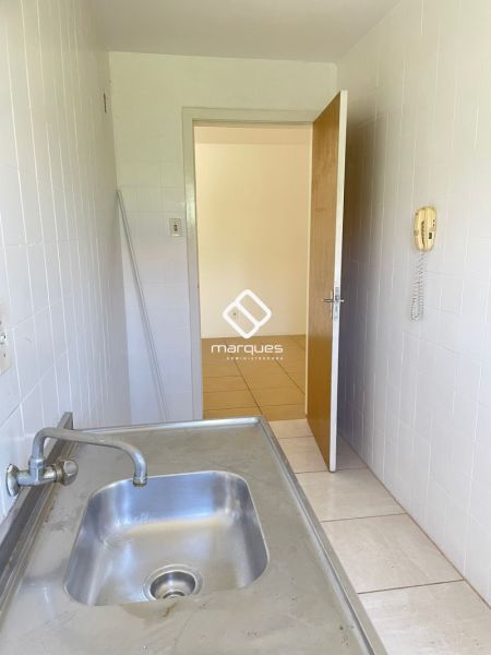 Apartamento com 2 quartos, 1 banheiro e 66m² à venda no bairro Fragata, Pelotas