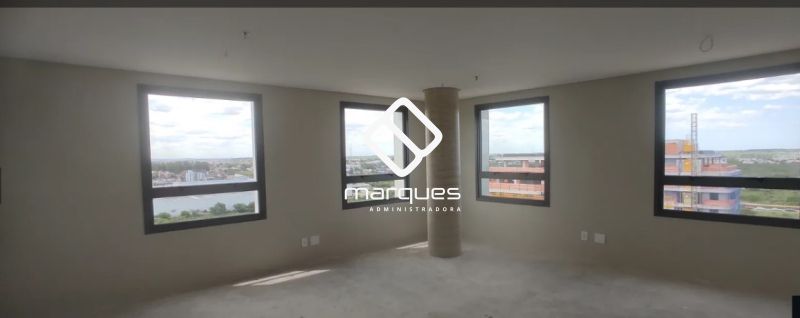 Sala com 1 banheiro e 40m² à venda no bairro São Gonçalo, Pelotas