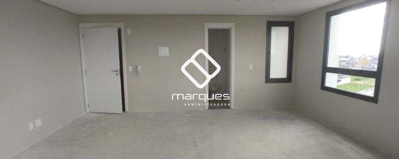 Sala com 1 banheiro e 40m² à venda no bairro São Gonçalo, Pelotas