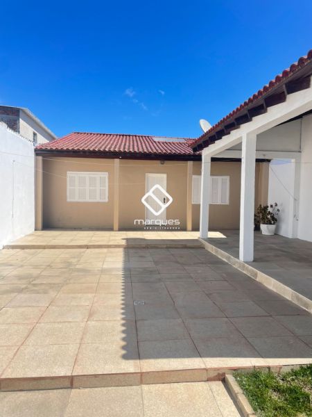 Casa com 1 quarto, 1 banheiro e 70m² à venda no bairro Fragata, Pelotas