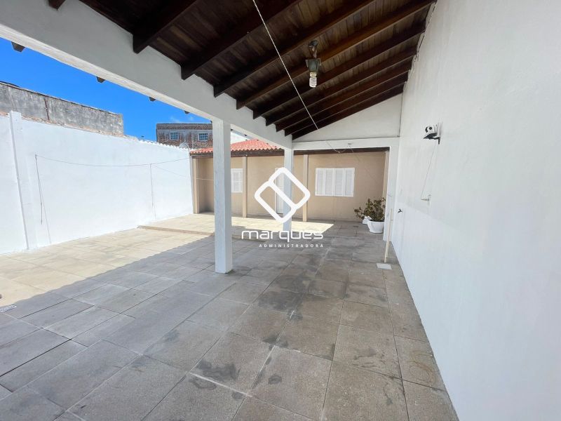Casa com 1 quarto, 1 banheiro e 70m² à venda no bairro Fragata, Pelotas