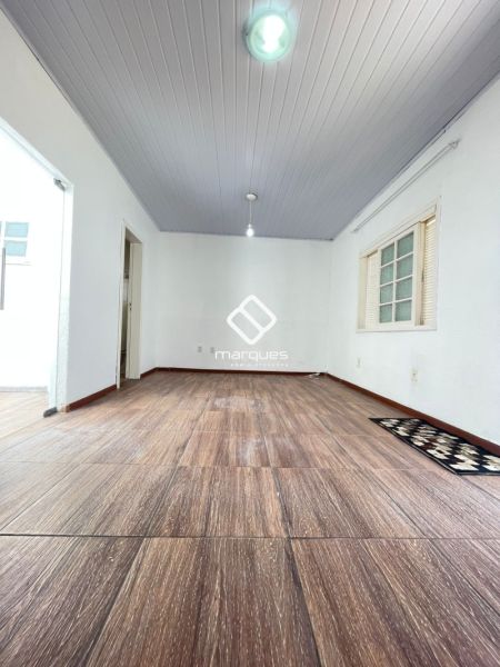 Casa com 1 quarto, 1 banheiro e 70m² à venda no bairro Fragata, Pelotas