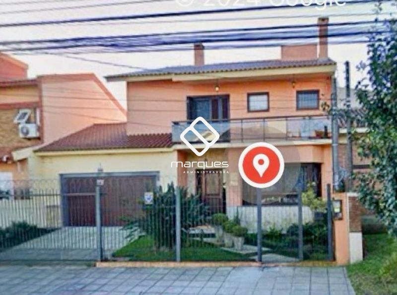 Casa com 3 quartos, 3 banheiros e 285m² à venda no bairro Três Vendas, Pelotas