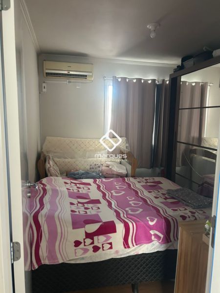 Casa com 2 quartos, 1 banheiro e 60m² à venda no bairro Santa Terezinha, Pelotas