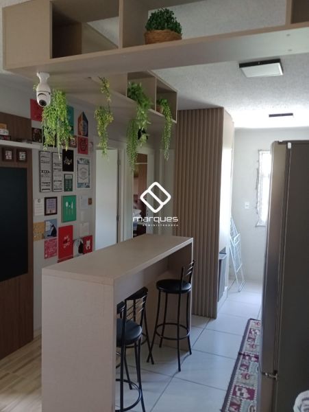Apartamento com 2 quartos, 1 banheiro e 48m² à venda no bairro Sítio Floresta, Pelotas