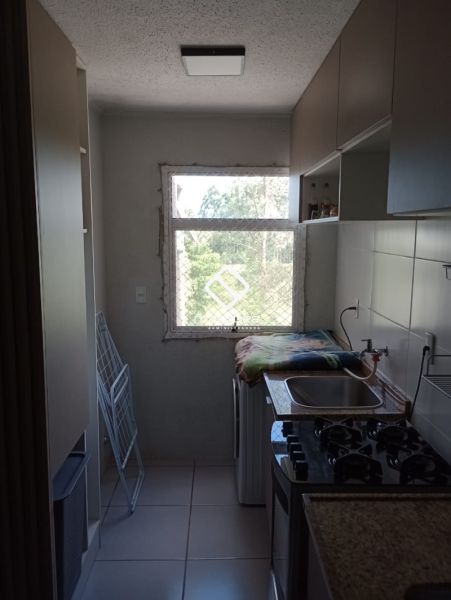 Apartamento com 2 quartos, 1 banheiro e 48m² à venda no bairro Sítio Floresta, Pelotas