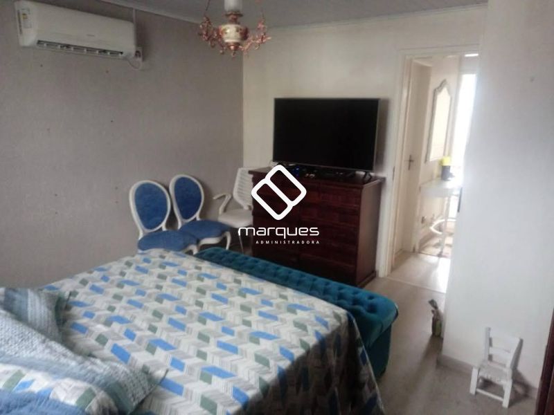 Casa com 2 quartos, 2 banheiros e 85m² à venda no bairro Três Vendas, Pelotas