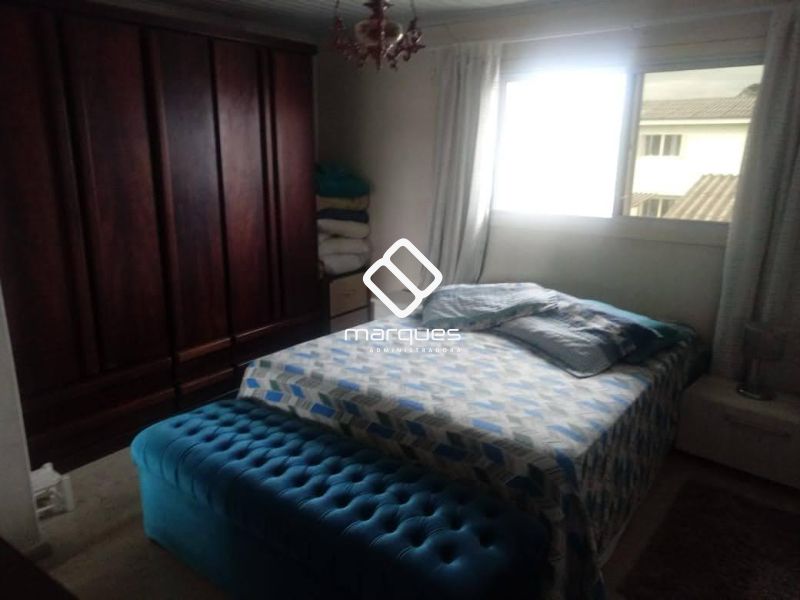 Casa com 2 quartos, 2 banheiros e 85m² à venda no bairro Três Vendas, Pelotas