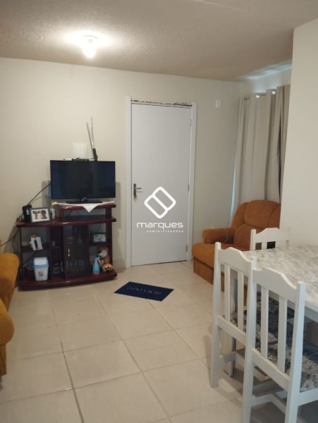 Apartamento com 2 quartos, 1 banheiro e 46m² à venda no bairro Sítio Floresta, Pelotas