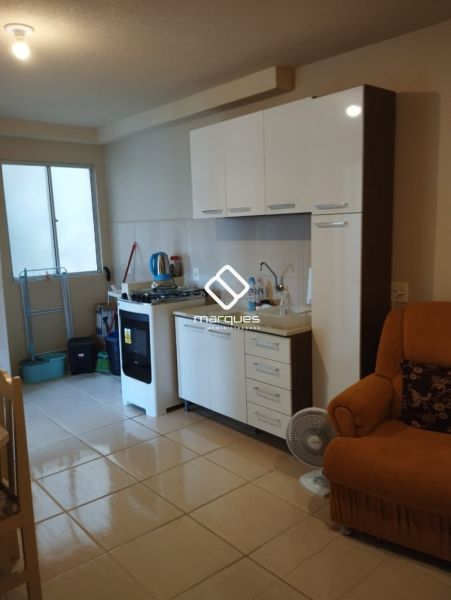 Apartamento com 2 quartos, 1 banheiro e 46m² à venda no bairro Sítio Floresta, Pelotas