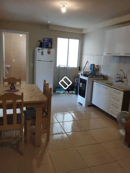 Apartamento com 2 quartos, 1 banheiro e 46m² à venda no bairro Sítio Floresta, Pelotas
