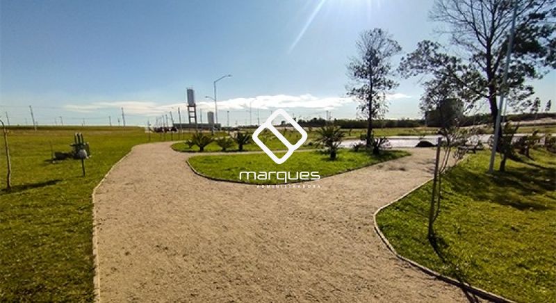 Terreno à venda no bairro Três Vendas, Pelotas