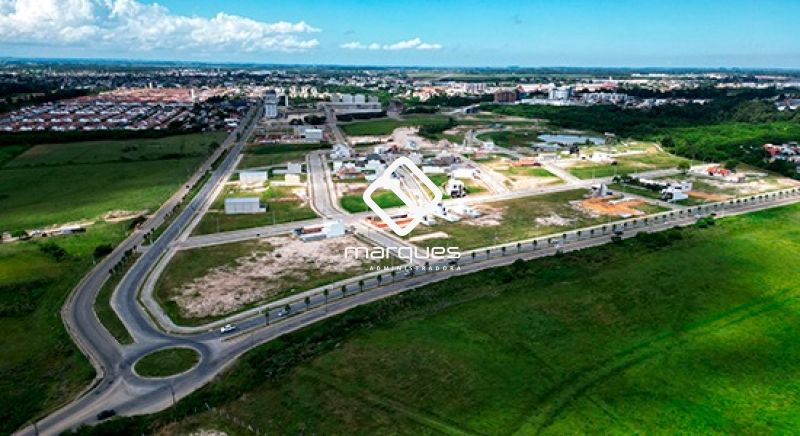 Terreno à venda no bairro Três Vendas, Pelotas