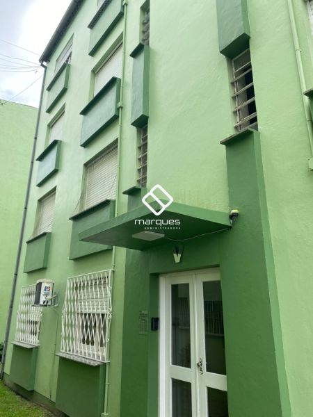 Apartamento com 2 quartos, 1 banheiro e 65m² à venda no bairro Fragata, Pelotas