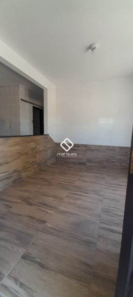 Casa com 2 quartos, 2 banheiros e 150m² à venda no bairro Laranjal, Pelotas