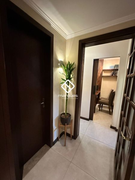 Casa com 3 quartos, 2 banheiros e 98m² à venda no bairro Areal, Pelotas