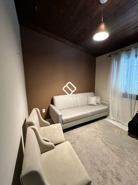 Casa com 3 quartos, 2 banheiros e 98m² à venda no bairro Areal, Pelotas