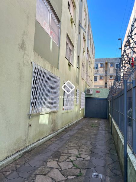 Apartamento com 1 quarto, 1 banheiro e 81m² à venda no bairro Centro, Pelotas