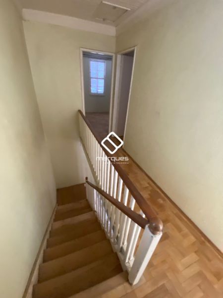 Casa com 3 quartos, 2 banheiros e 142m² à venda no bairro Centro, Pelotas