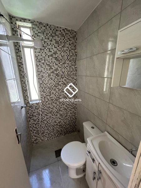 Apartamento com 2 quartos, 1 banheiro e 56m² à venda no bairro Centro, Pelotas
