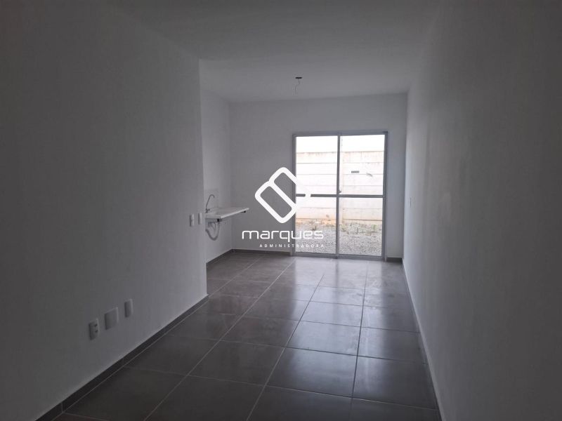 Casa com 2 quartos, 1 banheiro e 43m² à venda no bairro Três Vendas, Pelotas