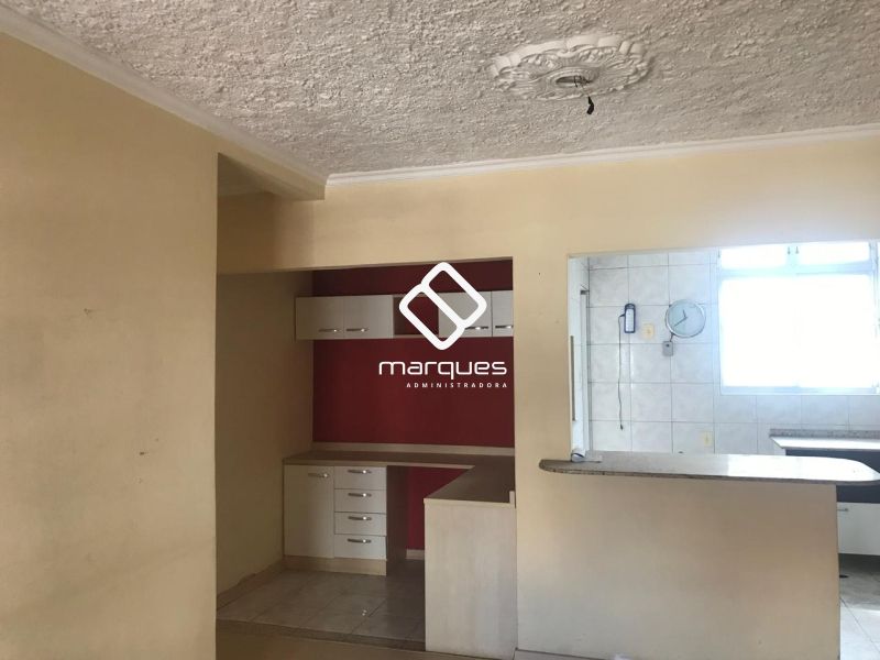 Apartamento com 3 quartos, 1 banheiro e 84m² à venda no bairro Centro, Pelotas