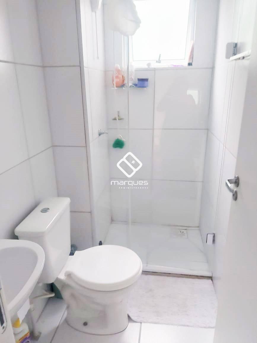 Apartamento com 2 quartos, 1 banheiro e 62m² à venda no bairro Umuharama, Pelotas