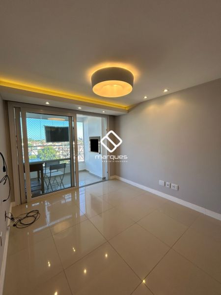 Apartamento com 2 quartos, 1 banheiro e 85m² à venda no bairro Areal, Pelotas