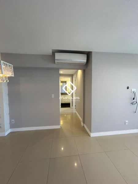 Apartamento com 2 quartos, 1 banheiro e 85m² à venda no bairro Areal, Pelotas