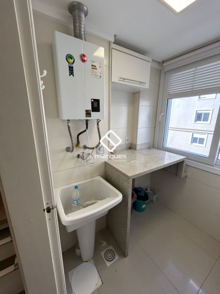 Apartamento com 2 quartos, 1 banheiro e 85m² à venda no bairro Areal, Pelotas