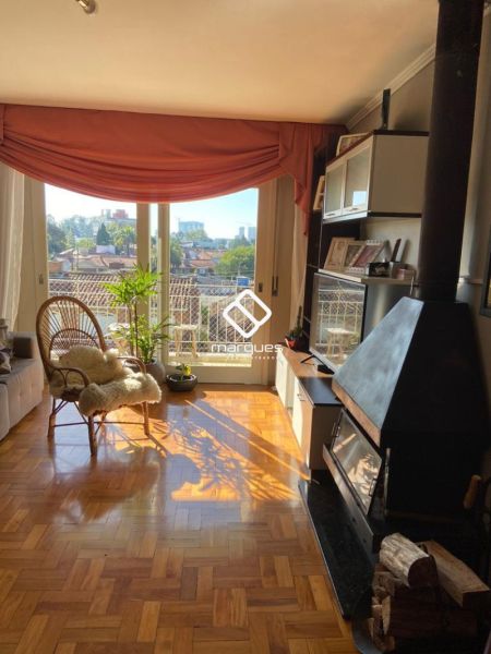 Apartamento com 3 quartos, 3 banheiros e 130m² à venda no bairro Três Vendas, Pelotas