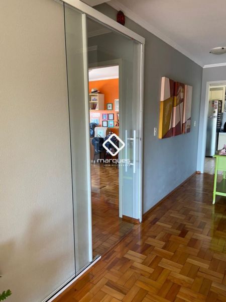 Apartamento com 3 quartos, 3 banheiros e 130m² à venda no bairro Três Vendas, Pelotas