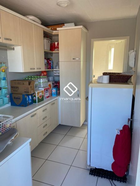 Apartamento com 3 quartos, 3 banheiros e 130m² à venda no bairro Três Vendas, Pelotas