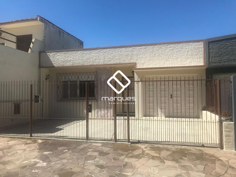 Casa com 2 quartos, 2 banheiros e 104m² à venda no bairro Três Vendas, Pelotas