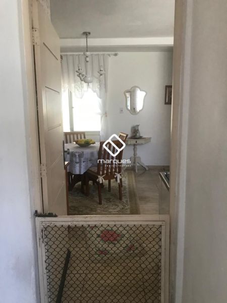 Casa com 2 quartos, 2 banheiros e 104m² à venda no bairro Três Vendas, Pelotas